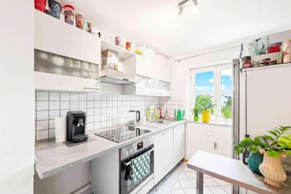 Immobilie in Herbolzheim - Vermietete 2-Zimmer-Wohnung mit überdachtem Balkon und Tiefgaragenstellplatz in Herbolzheim - Bild 4