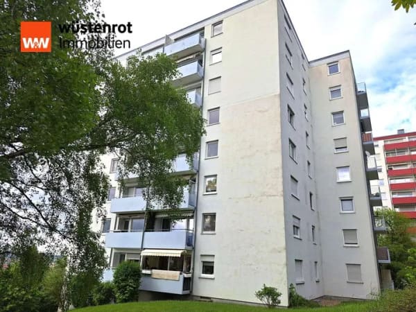 Immobilie in Weißenburg i. Bay. - Großzügig geschnittene 3-Zi.-Whg. mit Balkon - Bild 2