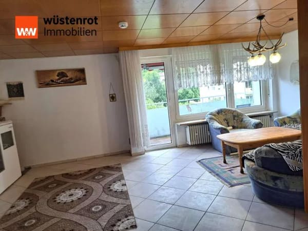 Immobilie in Weißenburg i. Bay. - Großzügig geschnittene 3-Zi.-Whg. mit Balkon - Bild 4