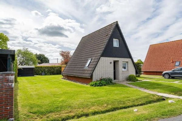 Immobilie in Neuharlingersiel - Gepflegtes (Ferien-) Domizil im beliebten Fischerdorf Neuharlingersiel - Bild 1