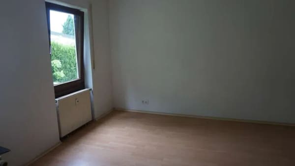 Immobilie in Schwäbisch Gmünd - Wohlfühlen in Schwäbisch Gmünd, charmante 2,5-Zimmer-Wohnung mit überdachtem Stellplatz

 - Bild 3