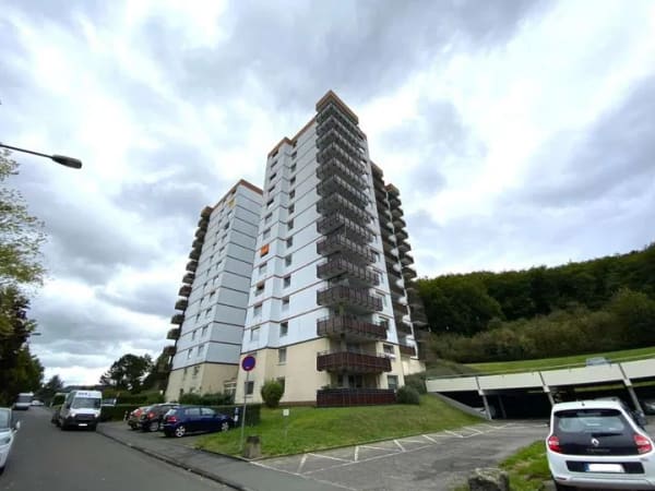 Immobilie in Buseck - Wohnen mit Blick ins Grüne: Helle 2 Zimmer-Wohnung mit 2 Balkonen, Nelkenstraße 3, Buseck - Bild 0