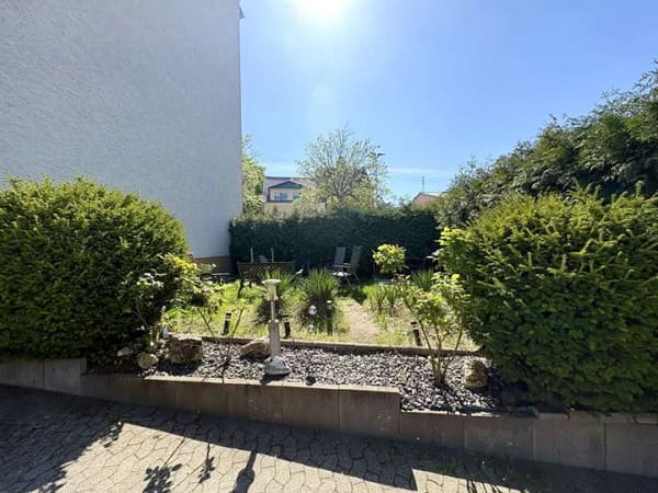 Immobilie in Mayen - Attraktives Mehrfamilienhaus mit stabiler Zimmervermietung und Entwicklungspotenzial in Mayen - Bild 2