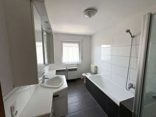 Immobilie in Mayen - Attraktives Mehrfamilienhaus mit stabiler Zimmervermietung und Entwicklungspotenzial in Mayen - Bild 3