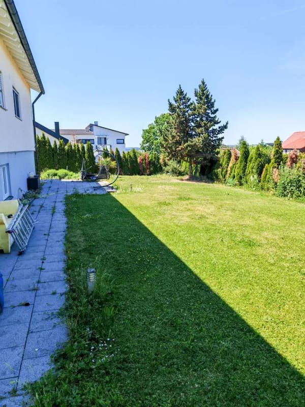 Immobilie in Essingen - Viel Platz für Ihre Ideen: 5,5-Zimmer-Wohnung in Essingen - Bild 0
