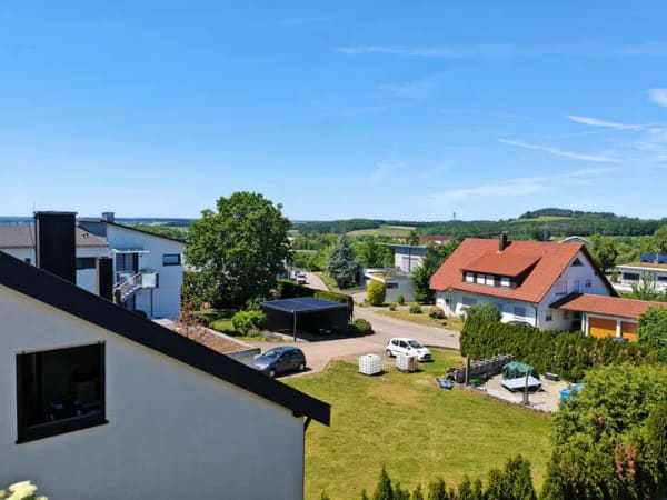 Immobilie in Essingen - Viel Platz für Ihre Ideen: 5,5-Zimmer-Wohnung in Essingen - Bild 1