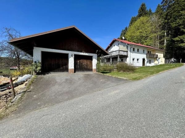 Immobilie in Mauth - Einfamilienhaus mit großem Grundstück in 94151 Mauth / Annathal - Bild 1