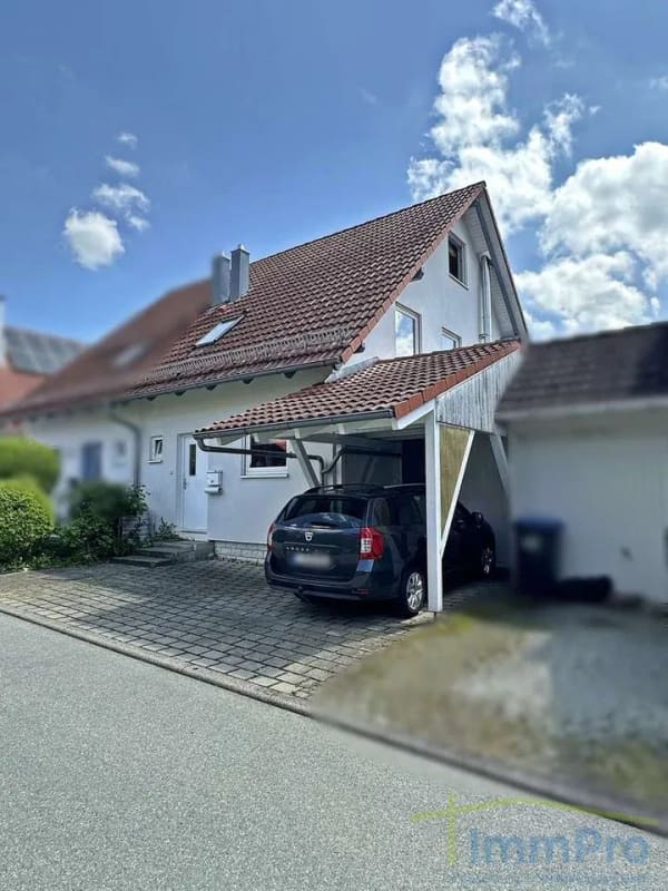 Immobilie in Starzach - Familienfreundliche Doppelhaushälfte mit Carport und Süd-West-Garten in Starzach-Felldorf - Bild 1