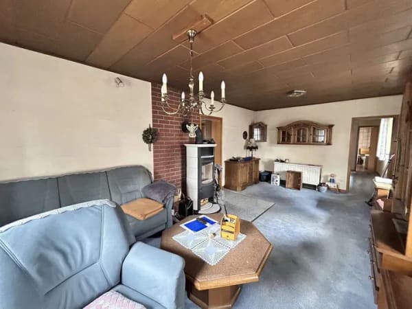 Immobilie in Forst (Eifel) - Forst,
gemütliches Einfamilienhaus mit zwei Garagen, Wohnmobilcarport, PV-Anlage und Kamin - Bild 4