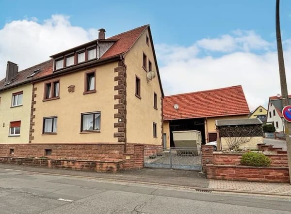 Immobilie in Collenberg - Viel Platz in zentraler Lage - Bild 1