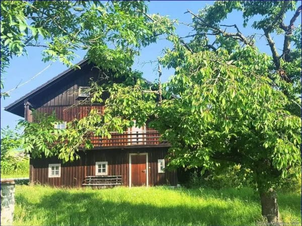 Immobilie in Simbach - *** FESTPREIS: 250.000,- EUR *** Liebhaber-Sacherl in Alleinlage - ca. 6.500 m² Grund am Mühl-/ Prienbach - südlich von Stubenberg - Bild 0