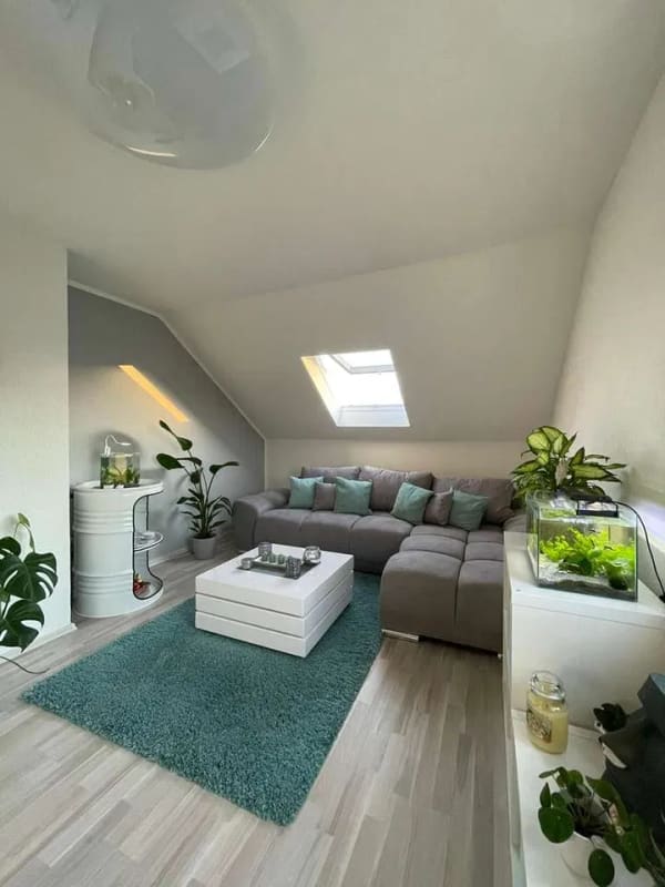 Immobilie in Rodenbach - Helle 3-Zimmer-Dachwohnung in zentraler Lage von Rodenbach (provisionsfrei) - Bild 1