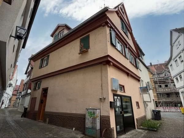 Immobilie in Schorndorf - Kleines Wohnhaus mit Gewerbe in der Schorndorfer Innenstadt  - Bild 1
