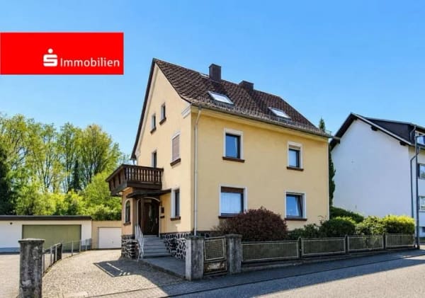 Immobilie in Waldbrunn - Einfamilienhaus mit Nebengebäude und Garage auf großem Grundstück in Waldbrunn-Hausen - Bild 0