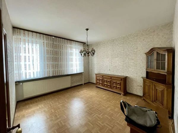 Immobilie in Pfungstadt - Gepflegtes Wohnhaus mit Potenzial – Viel Platz für Familie, Arbeiten    und individuelle Wohnträume - Bild 4