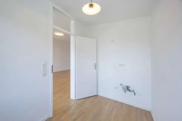 Immobilie in Germering - Charmantes Apartment mit Südbalkon auf Erbpacht in ruhiger Lage von Germering - Bild 4