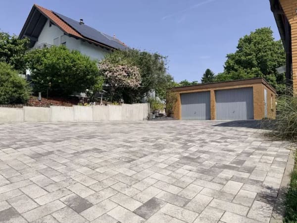 Immobilie in Gemmingen - - Gepflegter  Einfamilienbungalow mit Einliegerwohnung - - Bild 3
