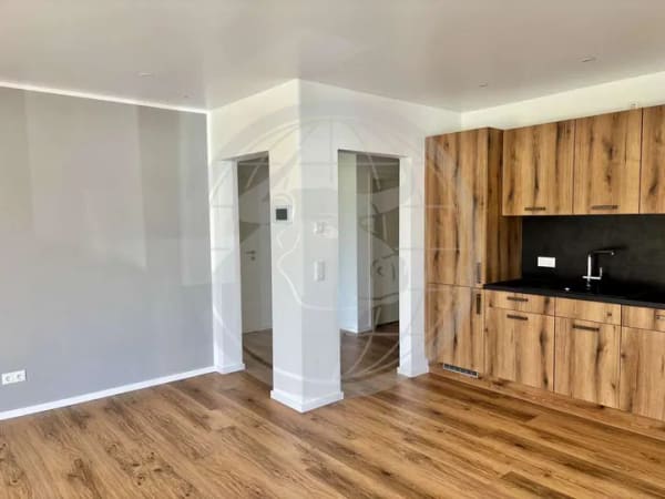 Immobilie in Hodenhagen - Erstbezug in Ahlden (Aller) – Doppelhaushälfte im Bungalowstil mit Garten und Wärmepumpe - Bild 1