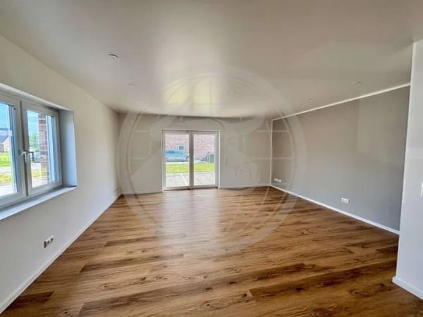 Immobilie in Hodenhagen - Erstbezug in Ahlden (Aller) – Doppelhaushälfte im Bungalowstil mit Garten und Wärmepumpe - Bild 3
