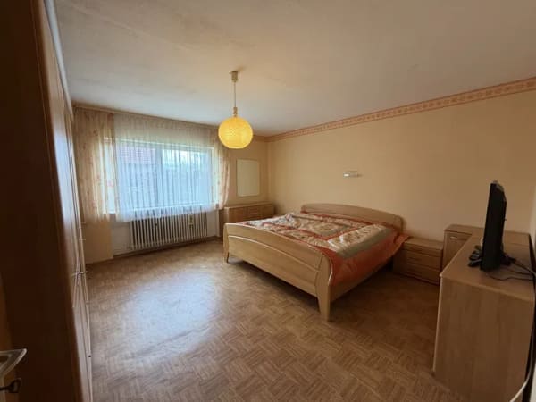 Immobilie in Altenbamberg - Einfamilienhaus mit Tageslichtbädern auf schönem, großen Grundstück mit zusätzlicher Halle - Bild 4