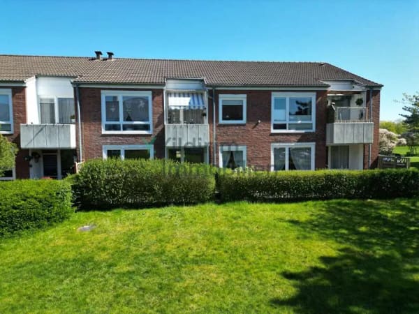 Immobilie in Cuxhaven - Mehrfamilienhaus mit 4 Wohnungen in ruhiger Wohnlage - Bild 1