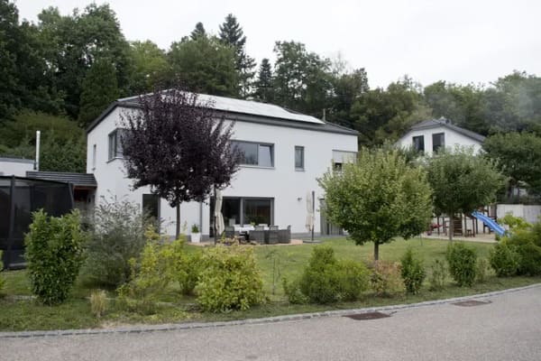 Immobilie in Gablingen - Provisionsfrei direkt vom Eigentümer | Spare rund 40.000 € Provision | KfW-40-Haus mit Weitblick - Bild 0