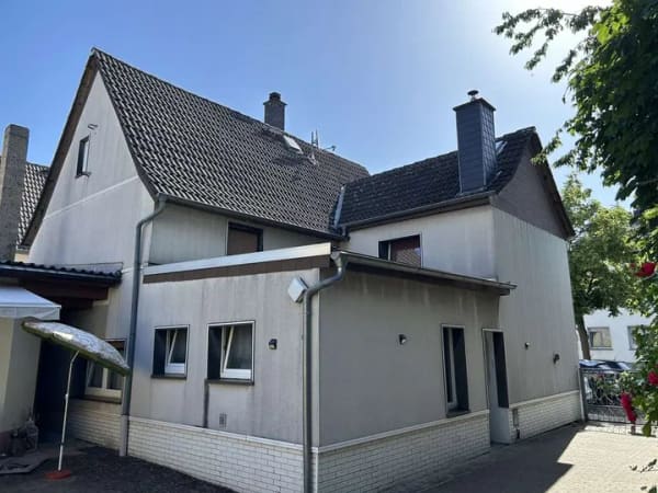 Immobilie in Florstadt - Haus mit Hof und Garten in zentraler Lage in Büdesheim - Bild 3