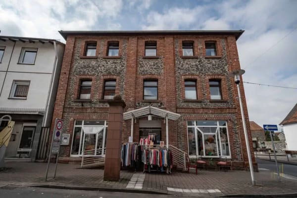 Immobilie in Borken - Wohn- und Geschäftshaus in guter Lage von Borken - Bild 2