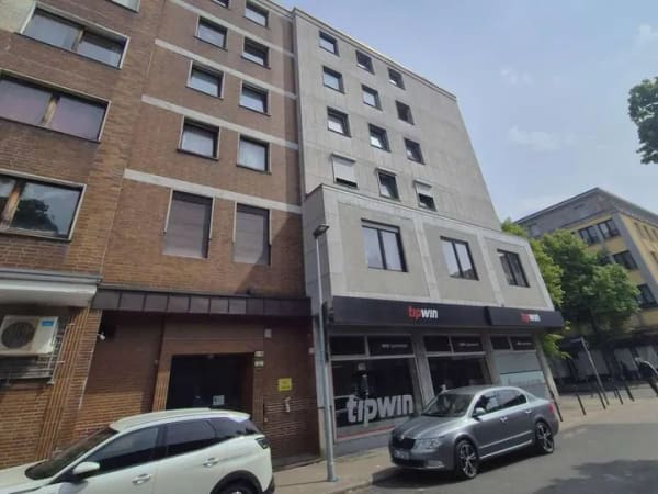 Immobilie in Oberhausen - Kapitalanlage mit Potenzial: frisch renovierte 1,5-Zimmer-Wohnung mit Balkon in Oberhausen-Mitte - Bild 0