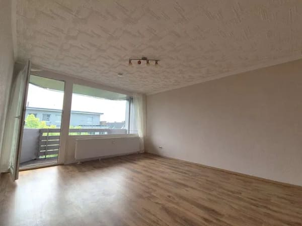 Immobilie in Oberhausen - Kapitalanlage mit Potenzial: frisch renovierte 1,5-Zimmer-Wohnung mit Balkon in Oberhausen-Mitte - Bild 4