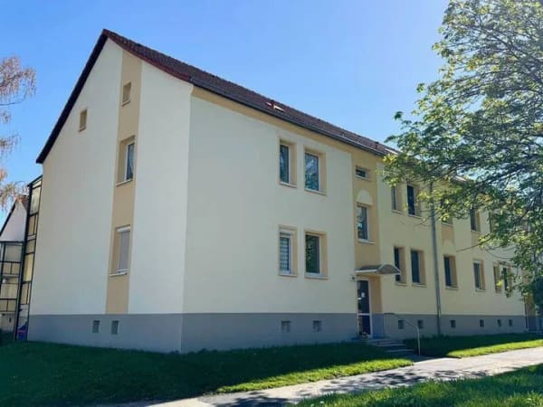 Immobilie in Schmölln - ++++ MODERNES ZUHAUSE MIT WOHNAMBIENTE IN SCHMÖLLN ++++ zentrale Lage++++ - Bild 0