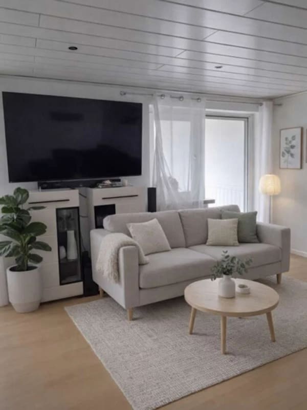Immobilie in Traunreut - Gut vermietete 3-Zimmer Etagenwohnung in Traunreut - Perfekt für Familien und Kapitalanleger - Bild 2
