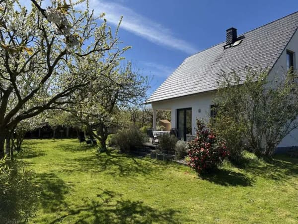 Immobilie in Kalkhorst - Sehr gemütliches modernes Einfamilienhaus in Ostseenähe mit mehreren Nutzungsoptionen - Bild 0