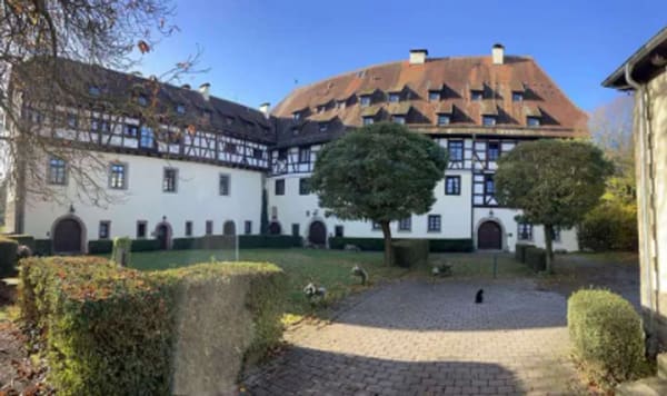 Immobilie in Nagold - Wohnen wie Burgfräulein oder Schlossherr - Bild 0