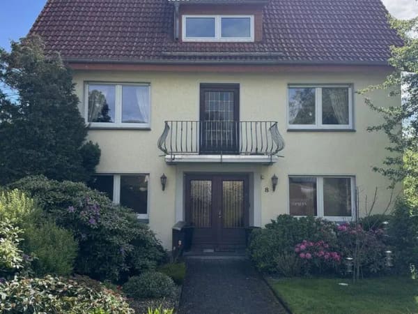 Immobilie in Rüthen - ZU VERKAUFEN: Gepflegtes Dreiparteienhaus in Rüthen mit vielfältigen Nutzungsmöglichkeiten - Bild 0