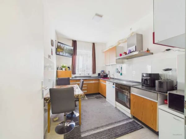 Immobilie in Hermaringen - Modernisiertes Zuhause, Souterrainbereich und zwei Stellplätzen – Wohnen mit Wohlfühlfakt - Bild 4