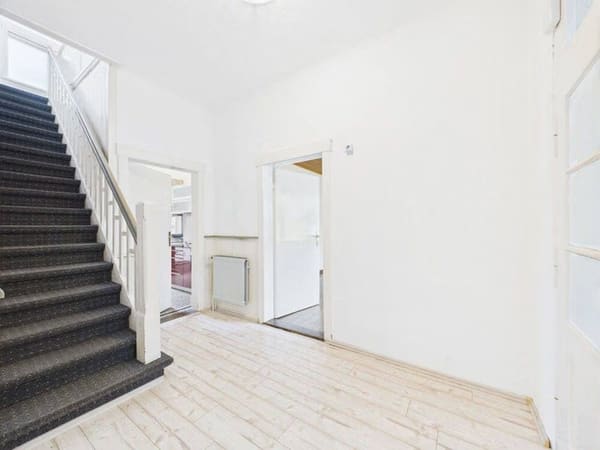 Immobilie in Walsrode - Sehr gepflegtes Einfamilienhaus inkl. Reserve zum Ausbau - Bild 2