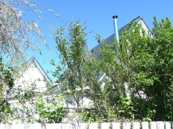 Immobilie in Hemdingen -  25485 Hemdingen  Einfamilienhaus mit Anbau 2. Wohnung alternativ Arbeiten - Büro möglich , Wintergarten  , Carport  und Gartenteich , 30 `er Zone .   - Bild 1