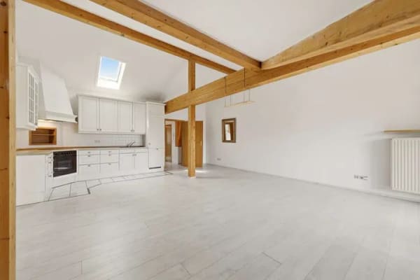 Immobilie in Peißenberg - Freistehende Dachgeschosswohnung mit überdachtem Balkon - Bild 4