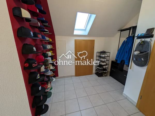 Immobilie in Bibertal - OHNE Provision - Junge und ansprechende 2 Zimmer Wohnung, Garage, Balkon, Tageslichtbad - Bild 4