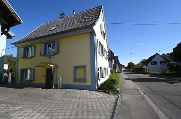 Immobilie in Teningen - 2-Zimmer-Dachgeschosswohnung mit großer Terrasse - Bild 1