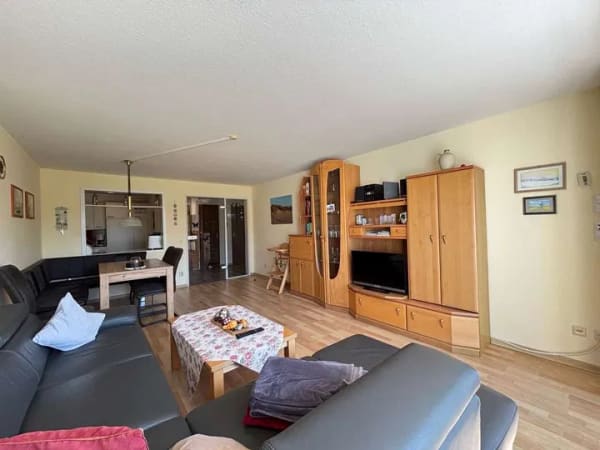 Immobilie in Borkum - Helle 3-Zimmer Wohnung mit tollem Balkon in ruhiger Lage - Bild 1