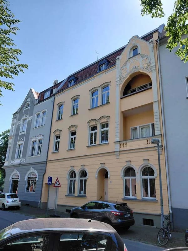 Immobilie in Mülheim an der Ruhr - ORTS***Mehrfamilienhaus im Dichterviertel - Bild 1