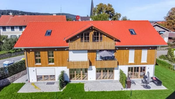 Immobilie in Großweil - Traumwohnung mit Bergblick. Energieeffizient und naturnahes wohnen im LKr.  Garmisch - Bild 0