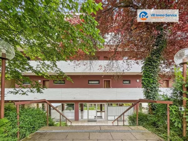 Immobilie in Höchberg - Sofort bezugsfrei: Gemütliche 2-Zimmer-Wohnung mit Balkon - Bild 0