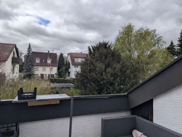 Immobilie in Weinstadt - 2-Zimmer-Dachgeschosswohnung in Weinstadt mit Außenstellplatz - Bild 3