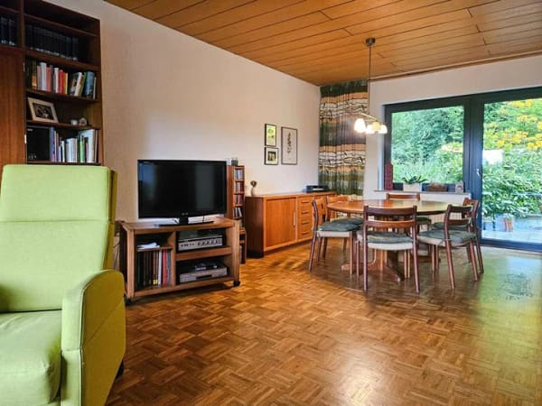 Immobilie in Witten - Wohnen am Waldrand – großzügiges Zuhause mit Einliegerwohnung! - Bild 1