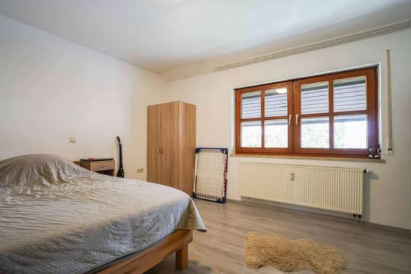 Immobilie in Sontheim an der Brenz - Kaptialanleger aufgepasst - Zentrale gut geschnittene 2-Zi. Wohnung - Bild 1
