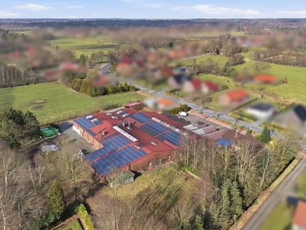Immobilie in Berumbur - Attraktive Gewerbeimmobilie mit Büro, Hallen, Ladenfläche und vermietetem Einfamilienhaus in Berumbur! - Bild 1