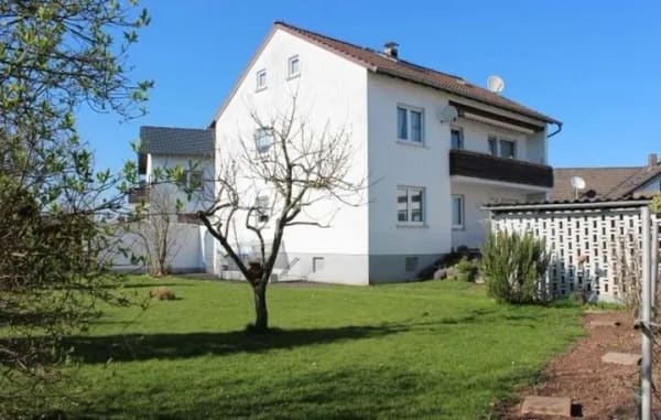 Immobilie in Messel - Charmantes Zweifamilienhaus in Messel – vielseitige Kapitalanlage mit Potenzial zur Eigennutzung - Bild 2